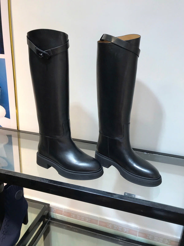 HM Black Leather Jumping High Boots