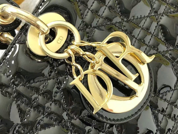 medium lady 32 black patent calfskin