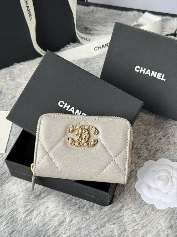 ALV Victorine 19 Zipped Coin Purse Lambskin