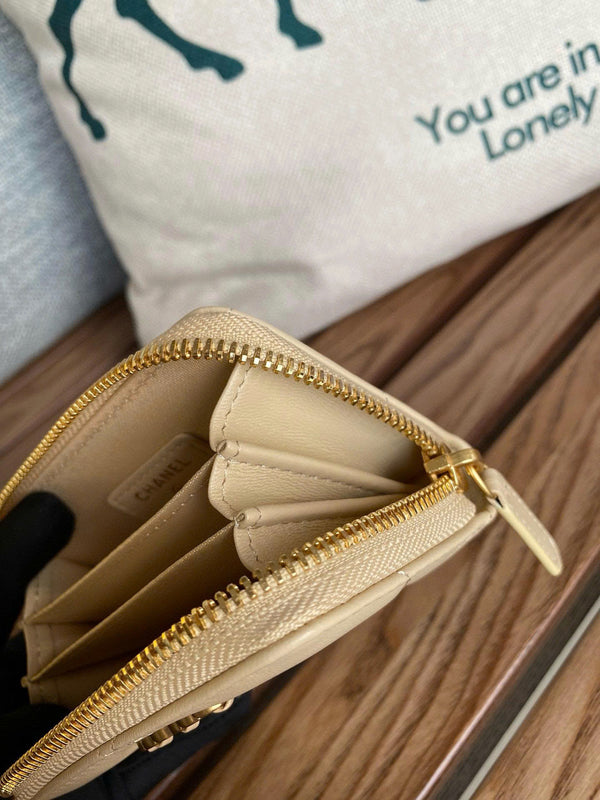 ALV Victorine 19 Zipped Coin Purse Lambskin