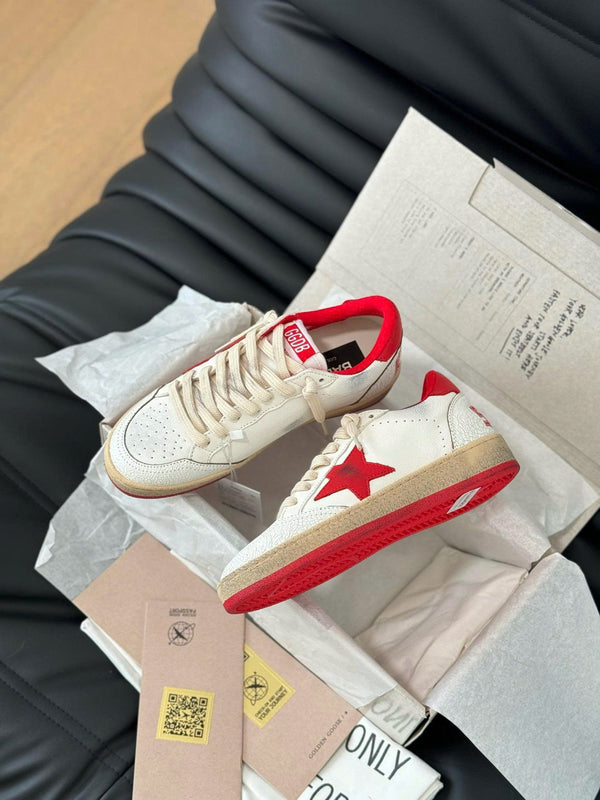 GGDB Ball Star in pelle di vacchetta bianca con stella rossa