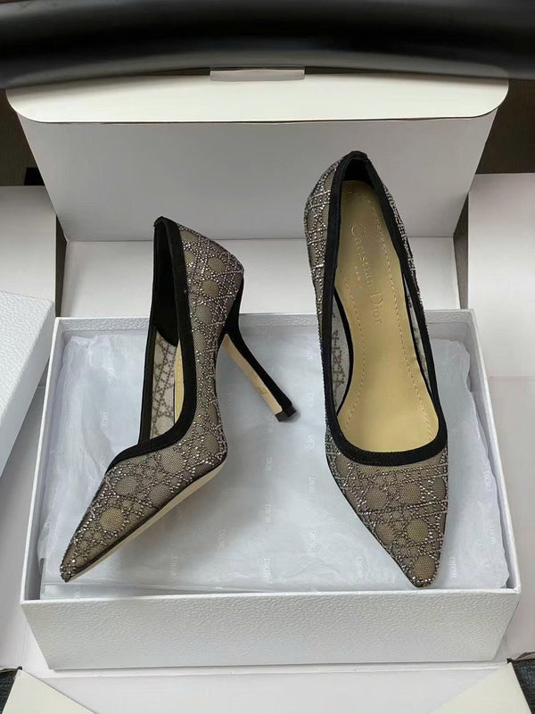 CD Capture Pump 10cm in Black and Nude Mesh