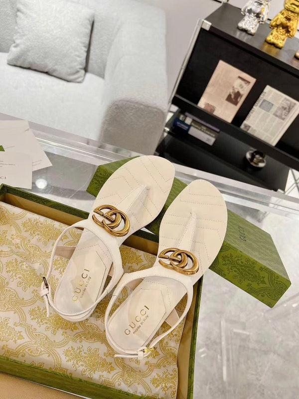 GG Marmont Thong Sandals in White Cowhide