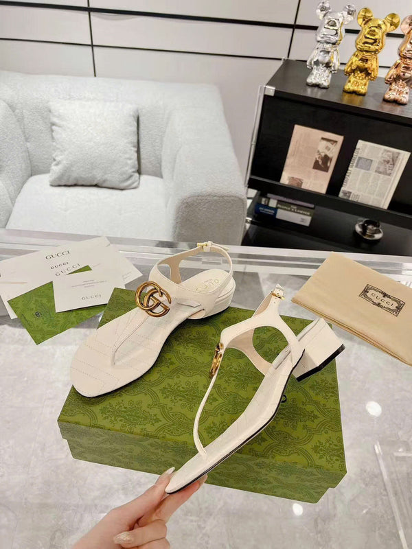 GG Marmont Thong Sandals in White Cowhide