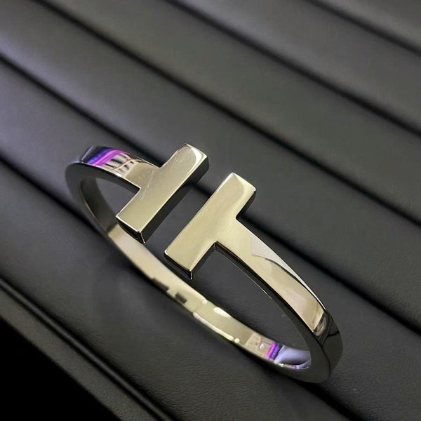 T SQUARE BRACELET
