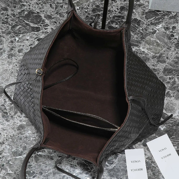 Borsa BV Pinacoteca 43 cm in pelle di vitello intrecciata marrone scuro e pelle scamosciata