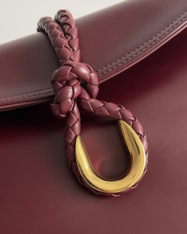 Borsa a tracolla BV Liberta con fibbia 30 cm in pelle di vacchetta rosso Barolo