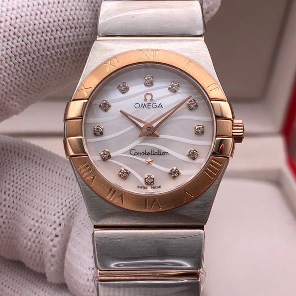CONSTELLATION 27MM QUARZO LUNETTA ORO ROSA QUADRANTE MADREPERLA 