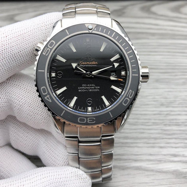 SEAMASTER PROFESSIONAL PLANET OCEAN 600M STEEL CASE BLACK DIAL