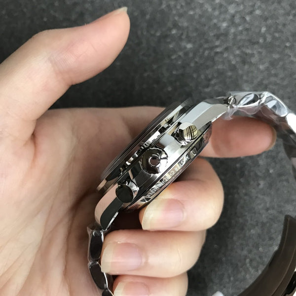 SPEEDMASTER SILVER SNOOPY STAINLESS STEEL BEST VERSION