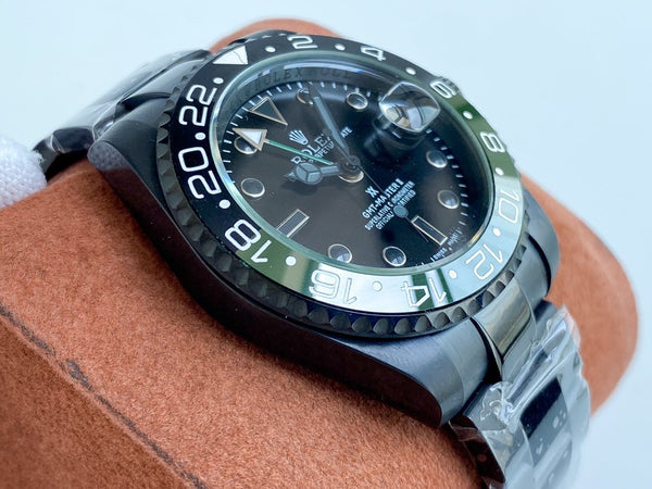 GMT-MASTER II CUSTOM CASSA NERA LUNETTA VERDE NERA 