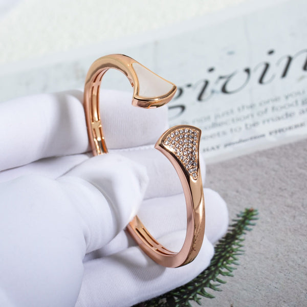 BRACCIALE DREAM APERTO IN ORO ROSA CON DIAMANTI
