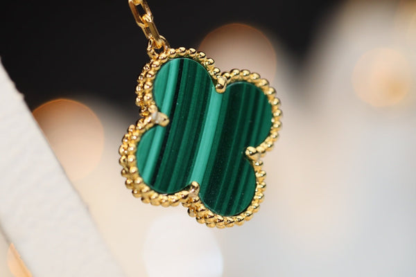 ORECCHINI CLOVER ORO MALACHITE DIAMANTI 3 MOTIVI