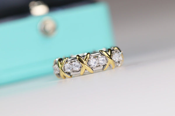 ANELLO SEDICI PIETRE ORO