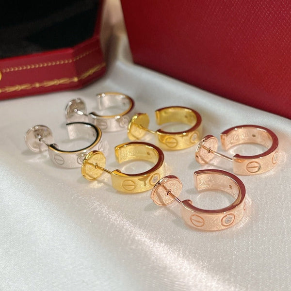 ORECCHINI LOVE 5,7 MM 2 DIAMANTI