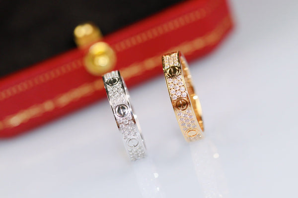 ANELLO LOVE 3,6 MM CON DIAMANTI