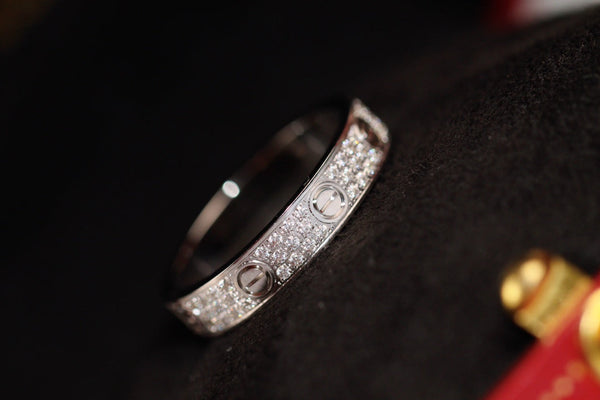 ANELLO LOVE 3,6 MM CON DIAMANTI