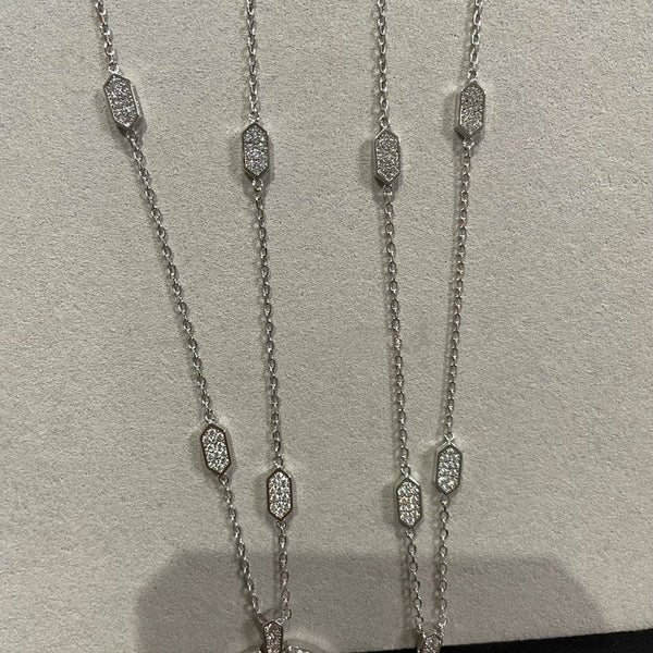 COLLANA CON PEDANTE SERPENTI E DIAMANTI