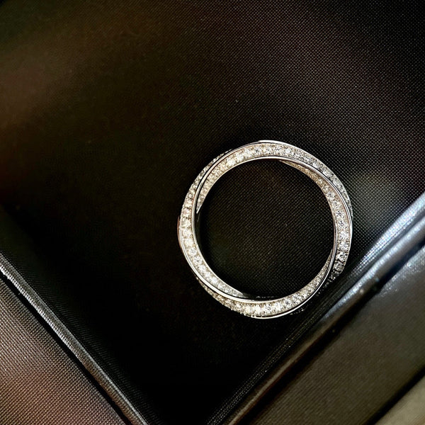 ANELLO CON DIAMANTI A SPIRALE