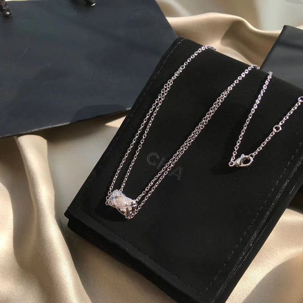 COLLANA IN ARGENTO CON DIAMANTI CRUSH