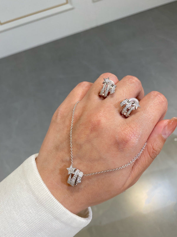 ORECCHINI IN ARGENTO CON DOPPIA FILA DI DIAMANTI A STELLA