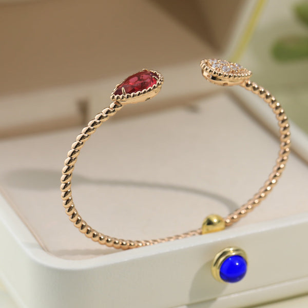 BRACCIALE APERTO BOHEME IN ORO ROSA CON DIAMANTI E CORNIOLA