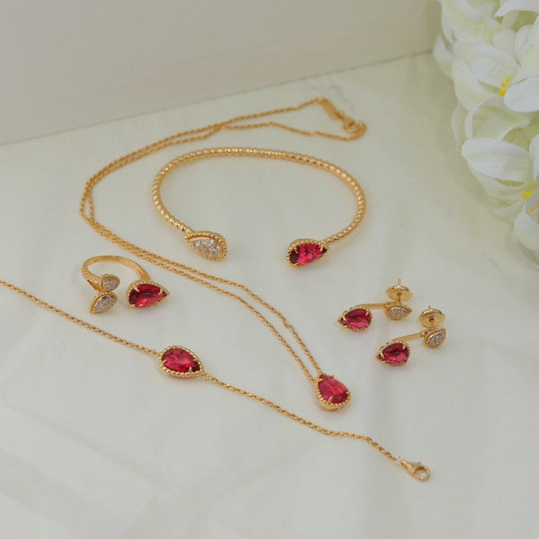 BRACCIALE APERTO BOHEME IN ORO ROSA CON DIAMANTI E CORNIOLA