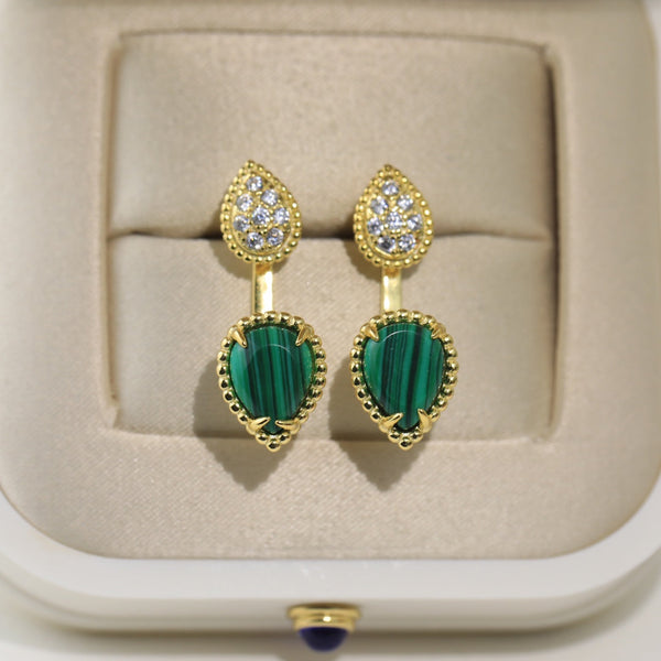 ORECCHINI IN ORO A FORMA DI C CON MALACHITE BOHEME