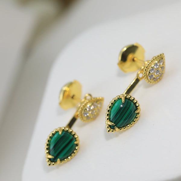 ORECCHINI IN ORO A FORMA DI C CON MALACHITE BOHEME