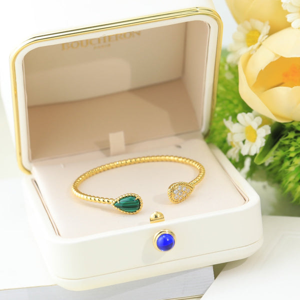 BRACCIALE APERTO IN ORO CON MALACHITE E DIAMANTI BOHEME