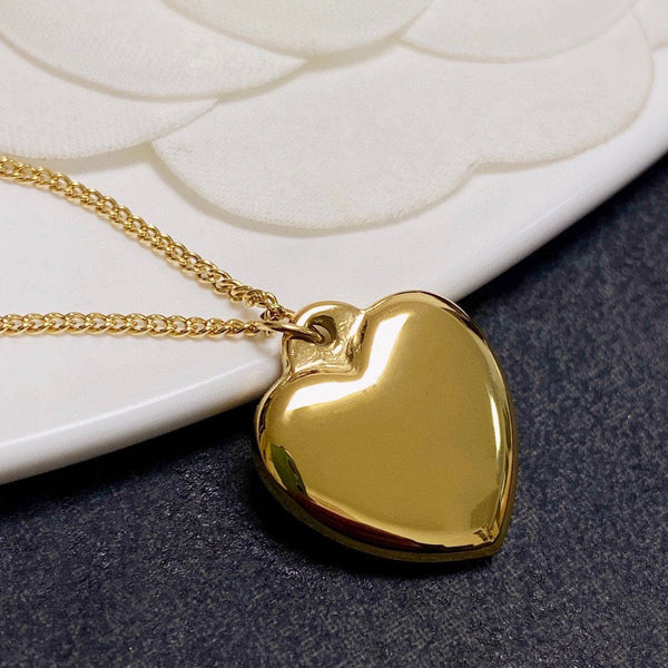 COLLANA IN ORO SMALTO NERO CON CUORE CC
