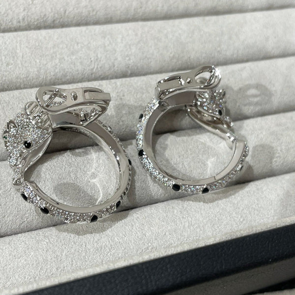 ORECCHINI IN ARGENTO CON DIAMANTI, ONICE VERDE E SMERALDO PANTHERE