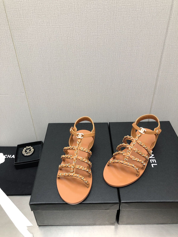sandali in pelle di agnello marrone