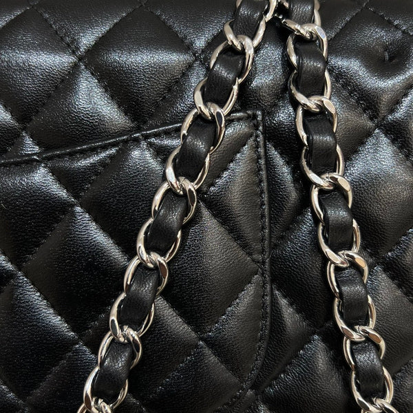 BORSA A PATTA 25 CM FERRAMENTA ARGENTO PELLE DI AGNELLO NERA