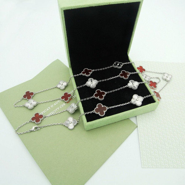 COLLANA CON MOTIVO TRIFOGLIO 20 CORNIOLA 86 CM