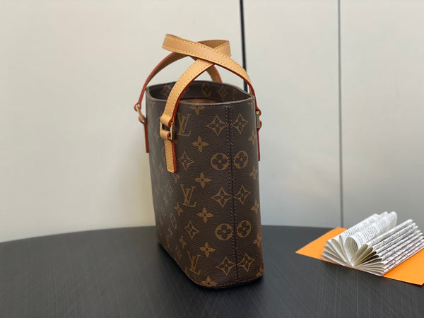 BORSA A SPALLA LUCO 23 MONOGRAM IN PELLE MARRONE