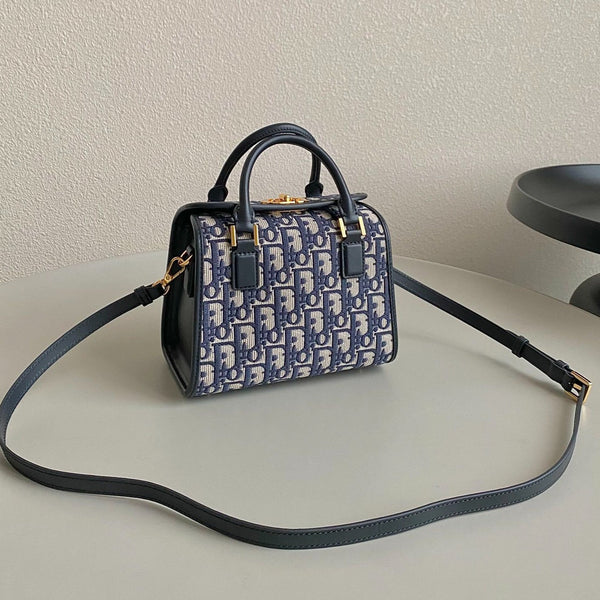 PICCOLO BOSTON 22 RICAMO OBLIQUO BLU