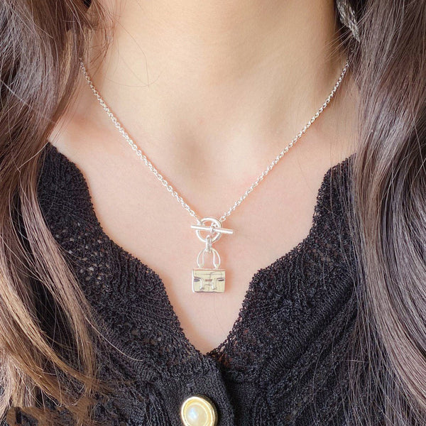 COLLANA IN ARGENTO CONSTANCE PEDANT