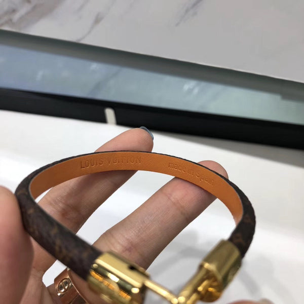 BRACCIALE IN PELLE E ORO LV CRAZY LOCK