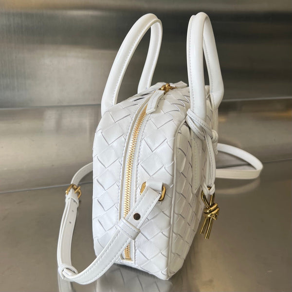 BV GETAWAY SMALL 23CM PELLE DI AGNELLO BIANCA 
