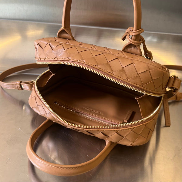 BV GETAWAY SMALL 23CM IN PELLE DI AGNELLO MARRONE