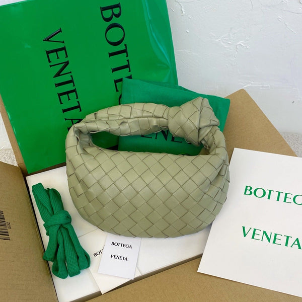 BV MINI JODIE 28CM PELLE DI AGNELLO VERDE
