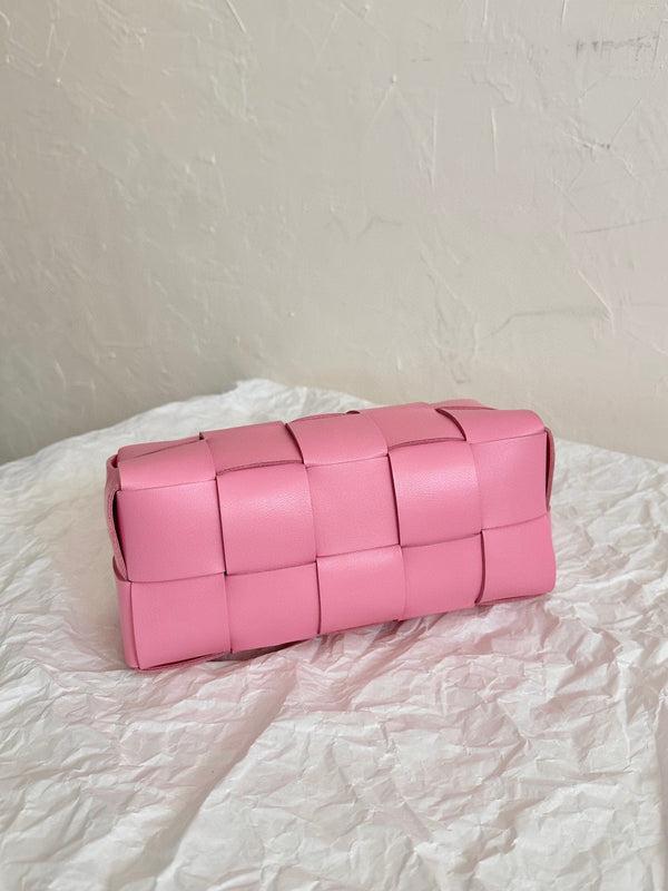 BV SMALL BRICK 24CM PELLE DI AGNELLO ROSA 