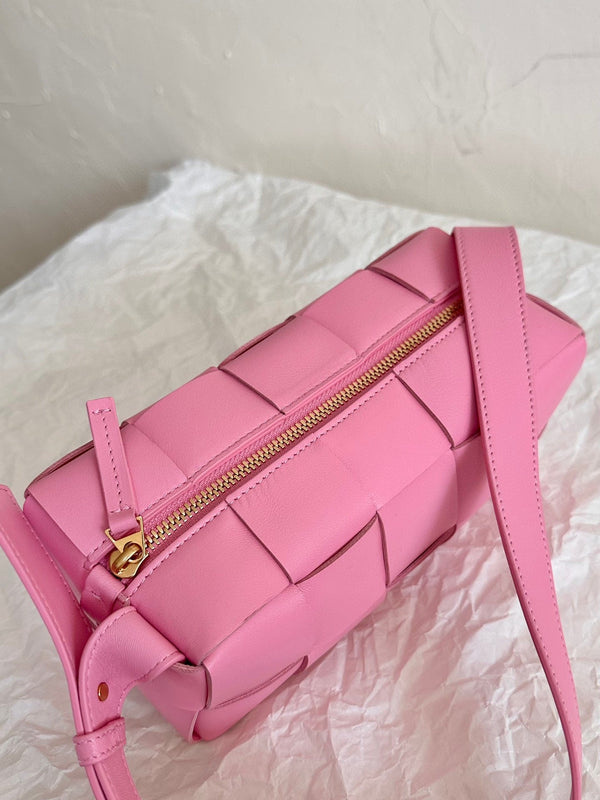 BV SMALL BRICK 24CM PELLE DI AGNELLO ROSA 