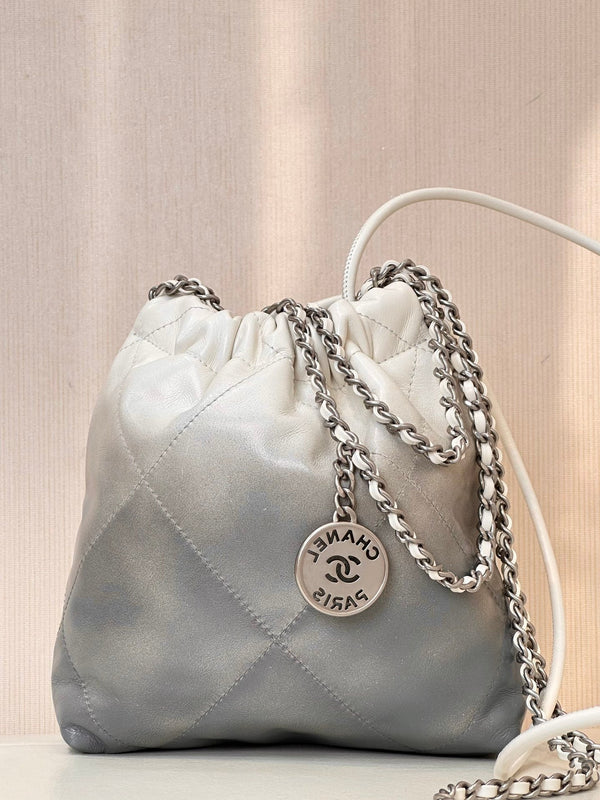 CC HOBO MINI 20CM BIANCO GRIGIO PELLE DI AGNELLO FERRAMENTA ARGENTO