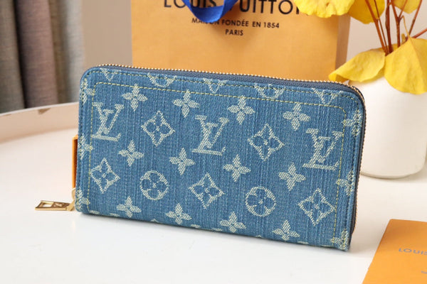 PORTAFOGLIO IN PELLE DENIM MONOGRAM LV LUNGO 19 CM