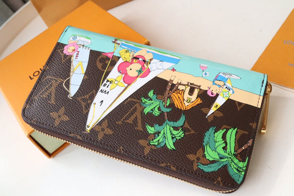 PORTAFOGLIO VIVIENNE ZIPPY 9.5 MONOGRAM CANVAS