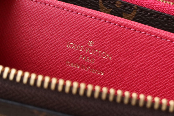 PORTAFOGLIO VIVIENNE ZIPPY 9.5 MONOGRAM CANVAS