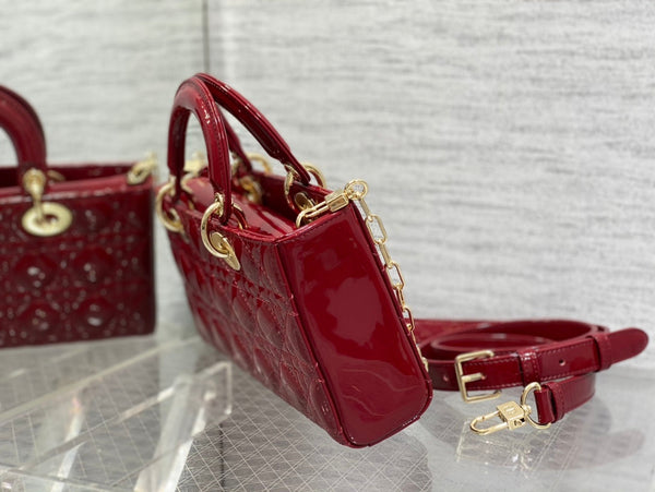 MEDIUM LADY D-JOY 26 VITELLO VERNICIATO ROSSO