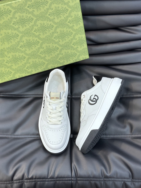 SNEAKERS GG IN PELLE BIANCA
